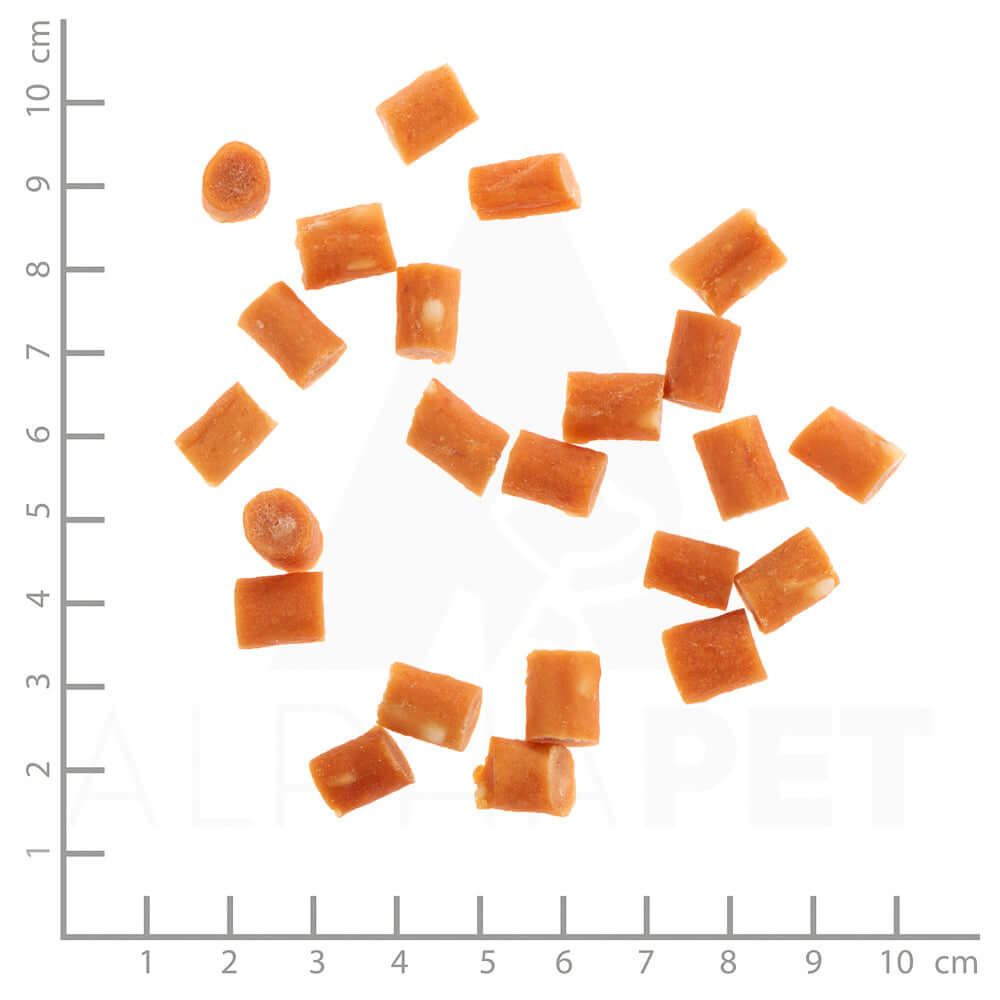 Wildes Land Fleischsnacks Hühnchen mit Reis Nahaufnahme