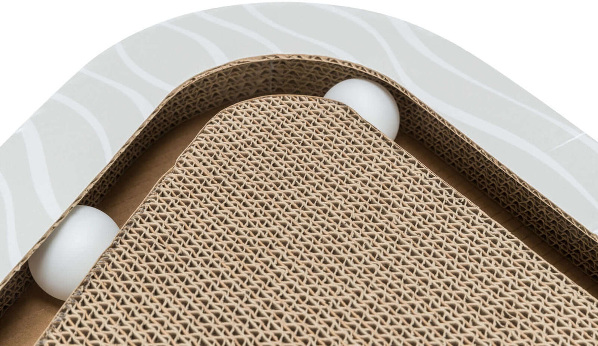 Trixie Kratzpappe mit 2 Spielbällen