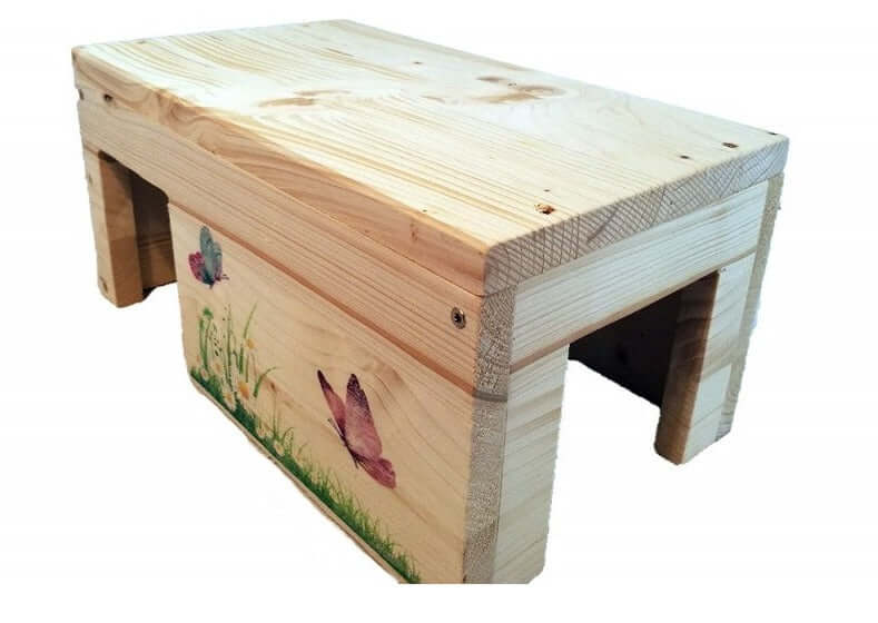 Meerschweinchenhaus Schmetterling mit 2 Eingängen & Holzlasur - - Nagerstore