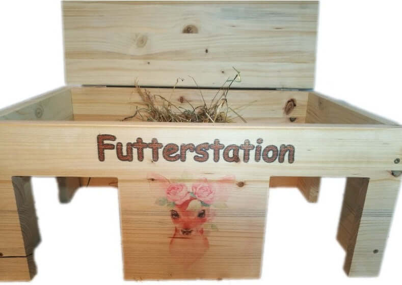 Meerschweinchenhaus XXL mit Heuraufe, Motiven & Schutzlasur - - Nagerstore